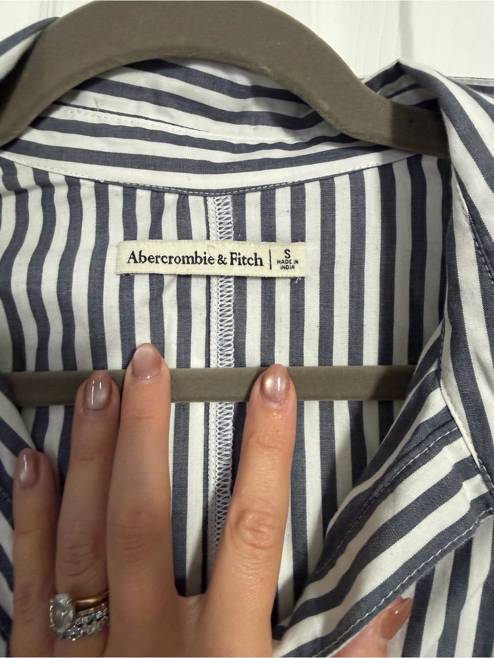 Abercrombie & Fitch Cinch Waist Poplin Midi Shirt Dress - Picture 3 of 4